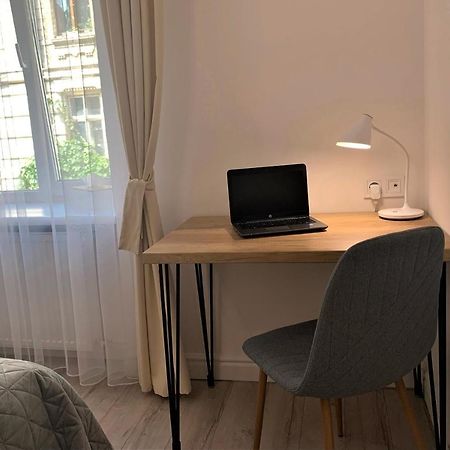 Iris Apartment On Popovich Lwów Zewnętrze zdjęcie