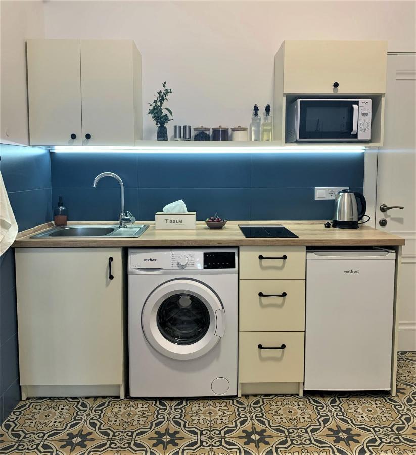 Iris Apartment On Popovich Lwów Zewnętrze zdjęcie