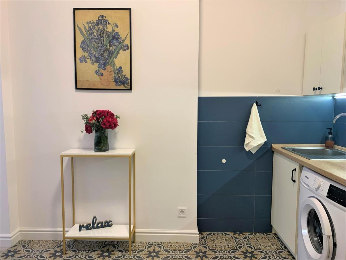 Iris Apartment On Popovich Lwów Zewnętrze zdjęcie