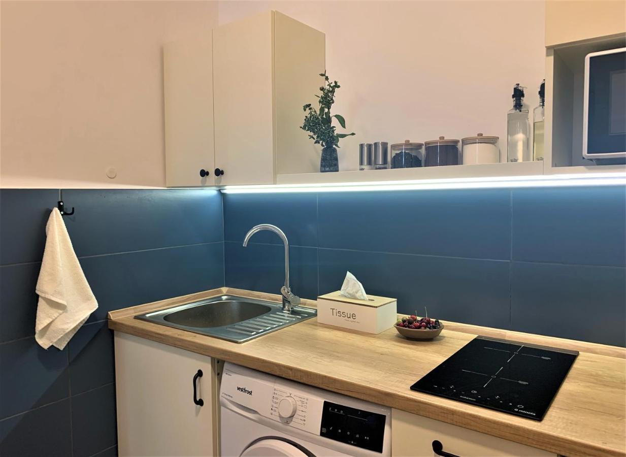 Iris Apartment On Popovich Lwów Zewnętrze zdjęcie